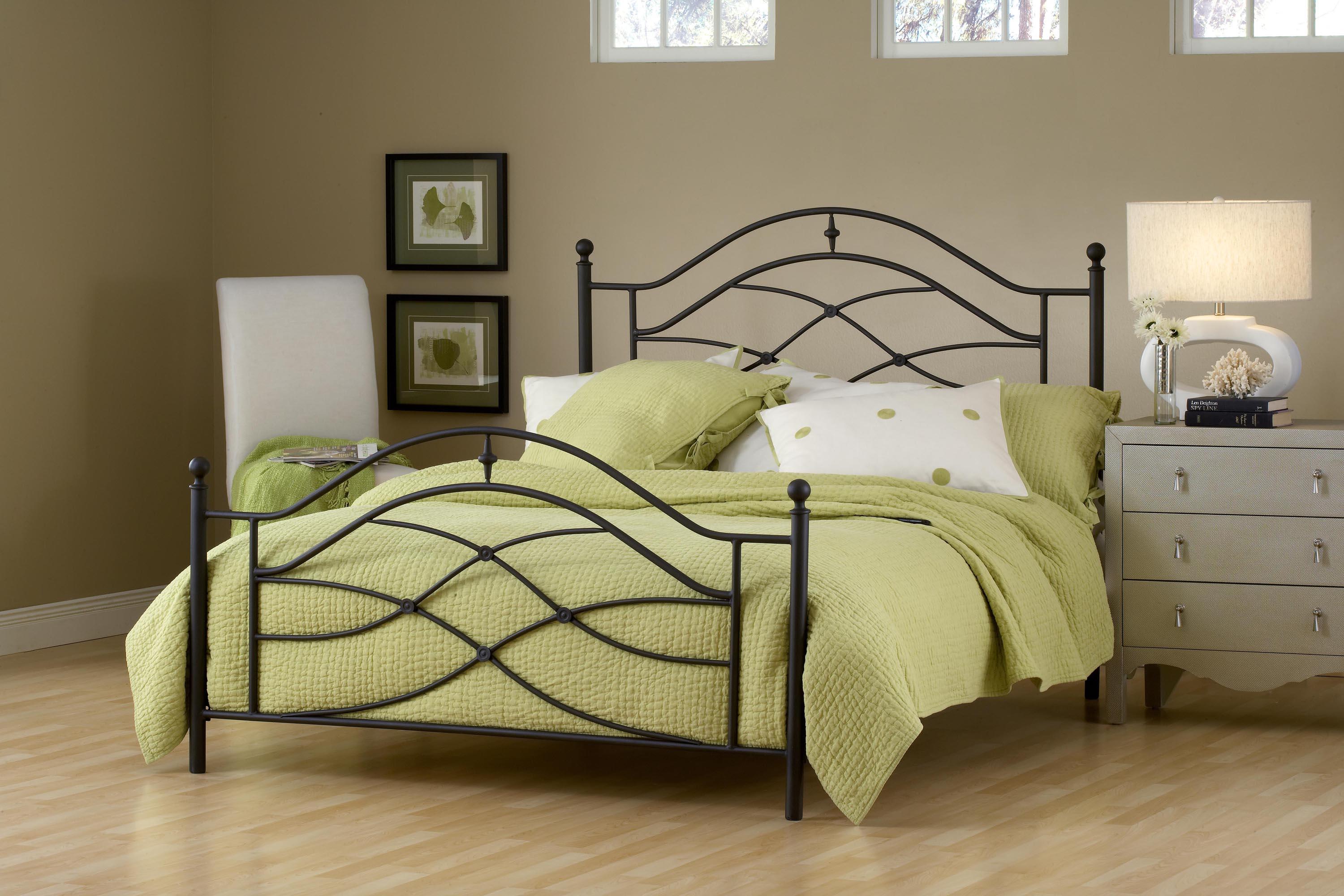 Hillsdale Metal Beds 1601BKR Cole King Bed with Arched Headboard and